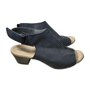 Clarks Women's Size‎ 9.5W Valarie James Grey Nubuck Leather Slingback Booties